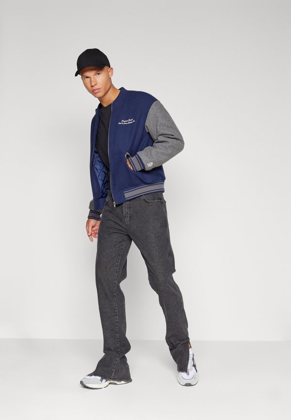YOURTURN by Zalando  SLIM STRAIGHT FIT UNISEX