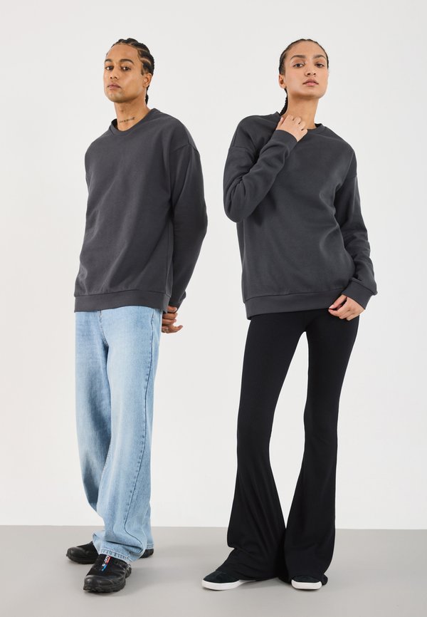YOURTURN by Zalando UNISEX 2PACK RELAXED FIT SWEATSHIRT
