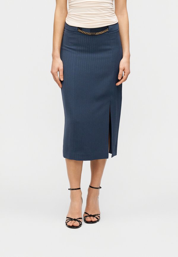MARCIANO BY GUESS NICLA SLIT