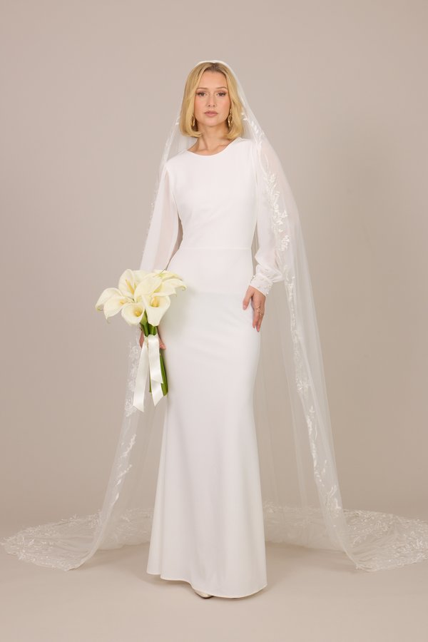 WAL G TALL MADALINE PEARL