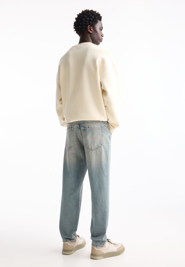 PULL&BEAR STANDARD