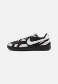 Nike Sportswear FIELD GENERAL SE