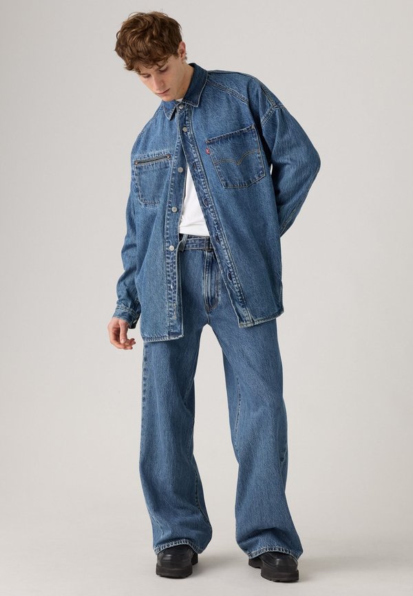 Levi's® TWISTED BAGGY