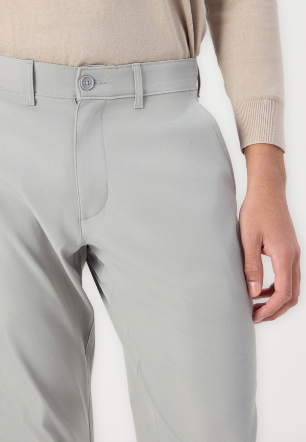 Abercrombie & Fitch A&F Go-To Athletic Fit Pant
