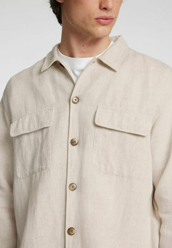 Selected Over Linen Blend