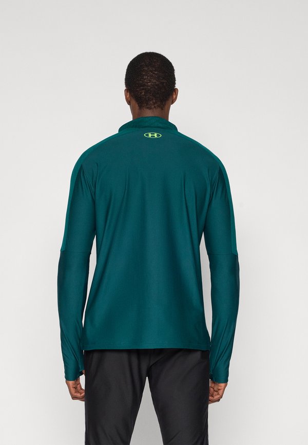 Under Armour CHALLENGER PRO