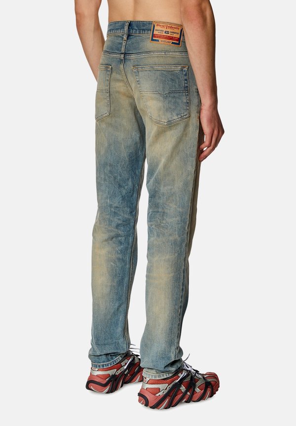 Diesel 2023 D-FINITIVE