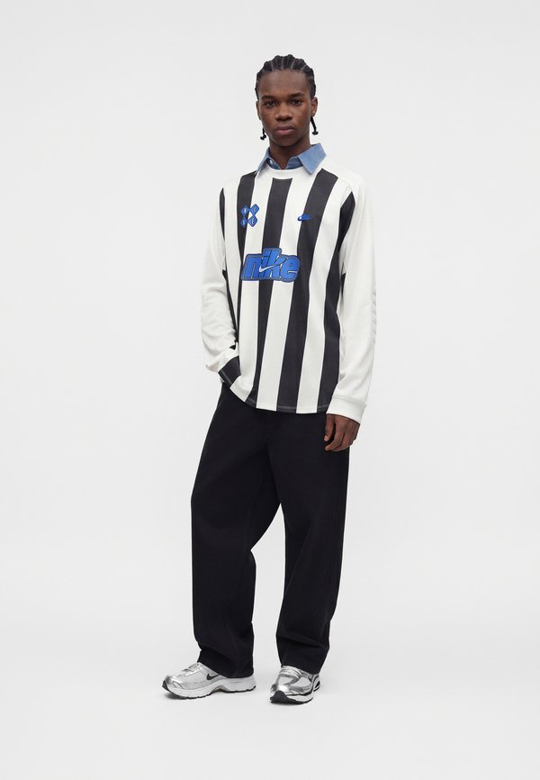 Nike Sportswear CLUB GOALIE HOME UNISEX