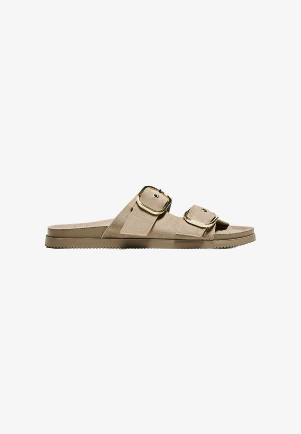 Bershka FLAT WITH BUCKLES - Mules - sand