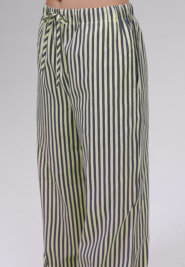 YOURTURN by Zalando UNISEX
