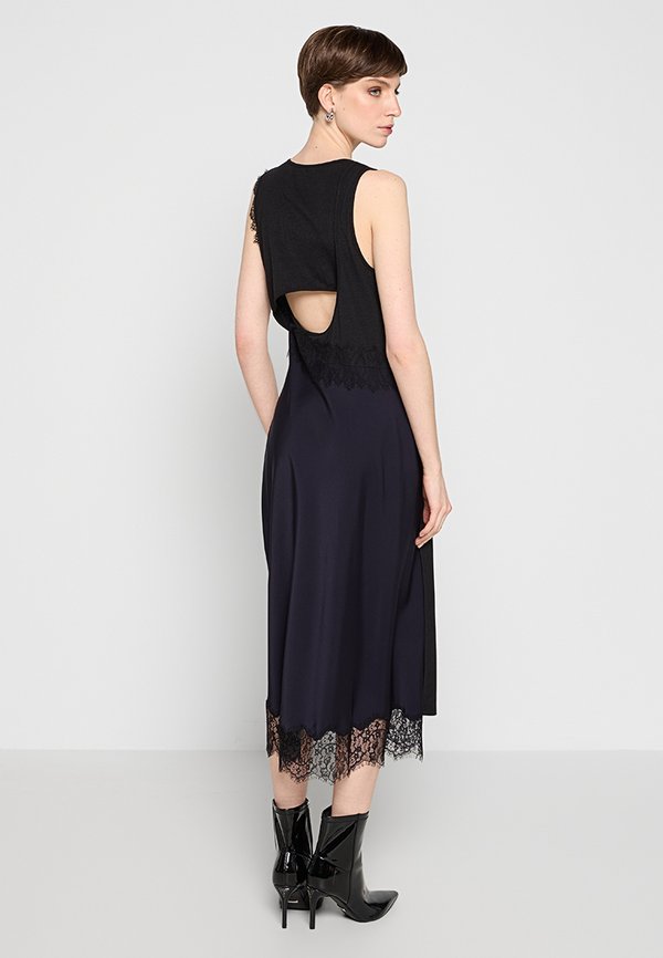3.1 Phillip Lim