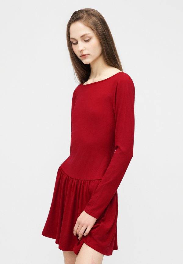 GAP DROPWAIST