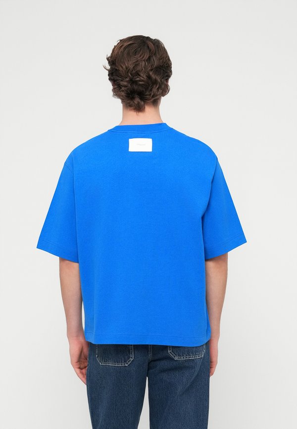Selected SLHBOXYLOGAN O NECK LOGO TEE