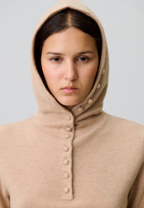Claudie Pierlot