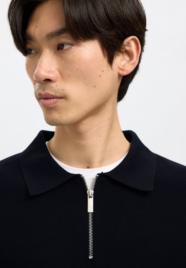 Selected SLHTELLER FN RELAXED HALF ZIP POLO NOOS