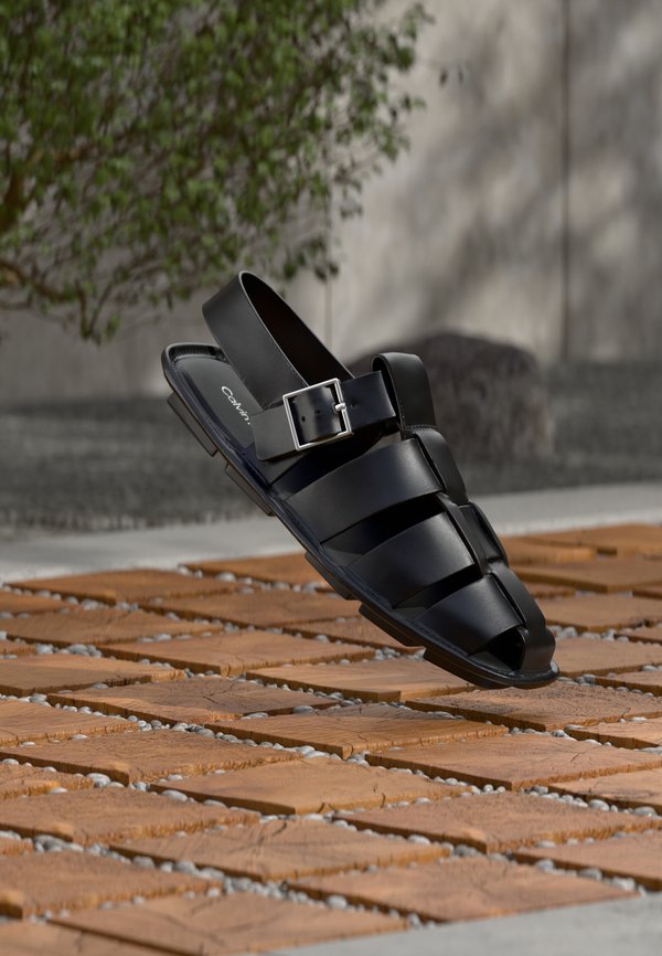 Calvin Klein SQUARE FLAT FISHERMAN - Sandals - triple black