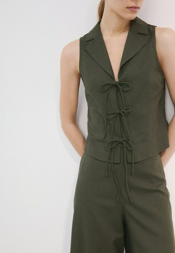 Mango ADULT - Waistcoat - khaki
