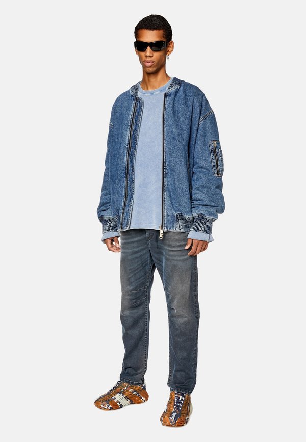 Diesel TAPERED D-AMAGE