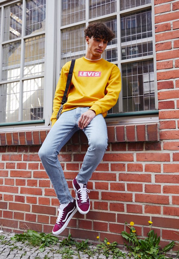 Levi's® 519™ EXTREME SKINNY HI-BALL
