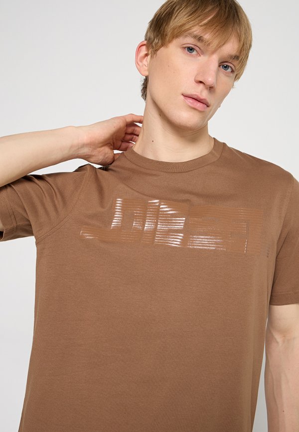 Diesel T-JUST