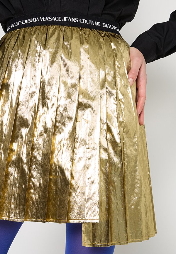 Versace Jeans Couture