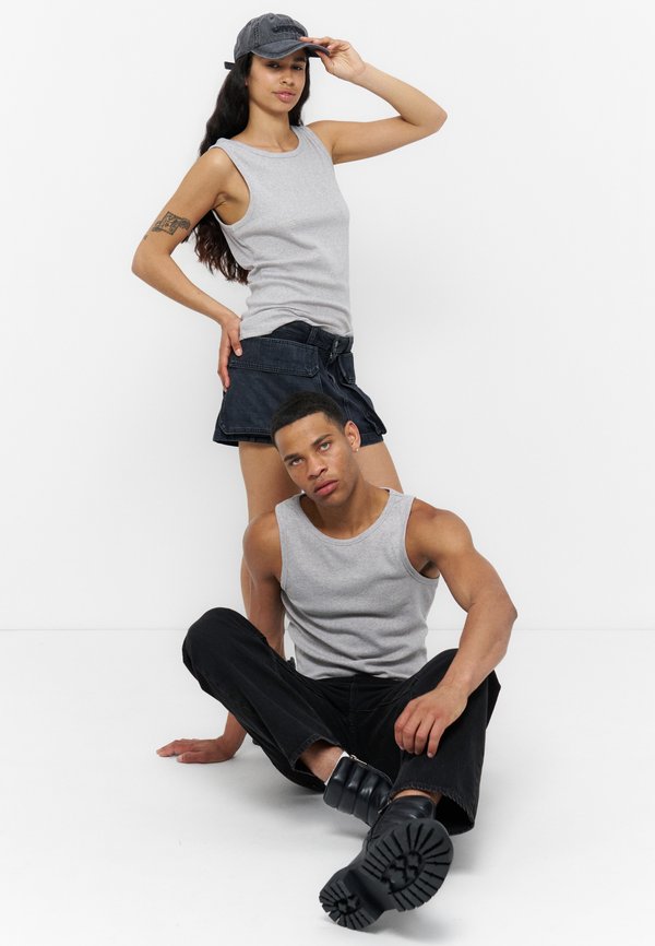 YOURTURN by Zalando CLASSIC RIB TANK TOP