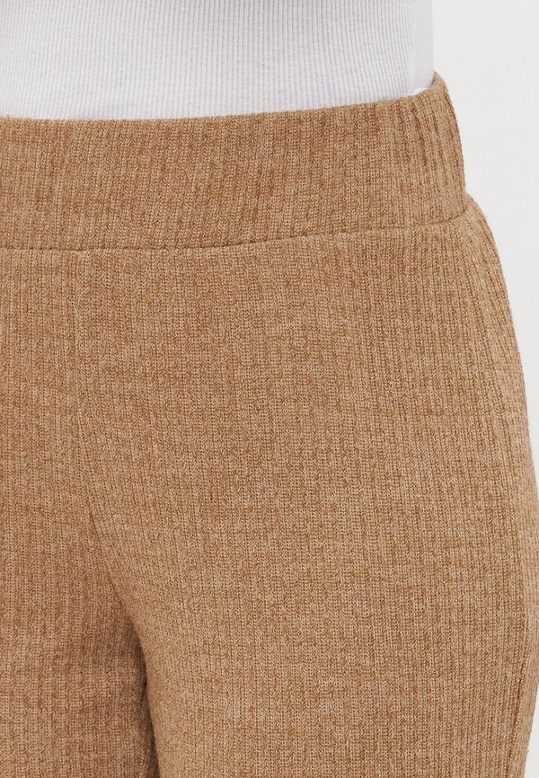 Vero Moda Petite VMSKY FLARED