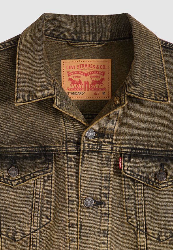 Levi's® THE TRUCKER