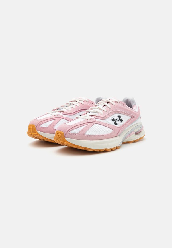 Under Armour APPARITION