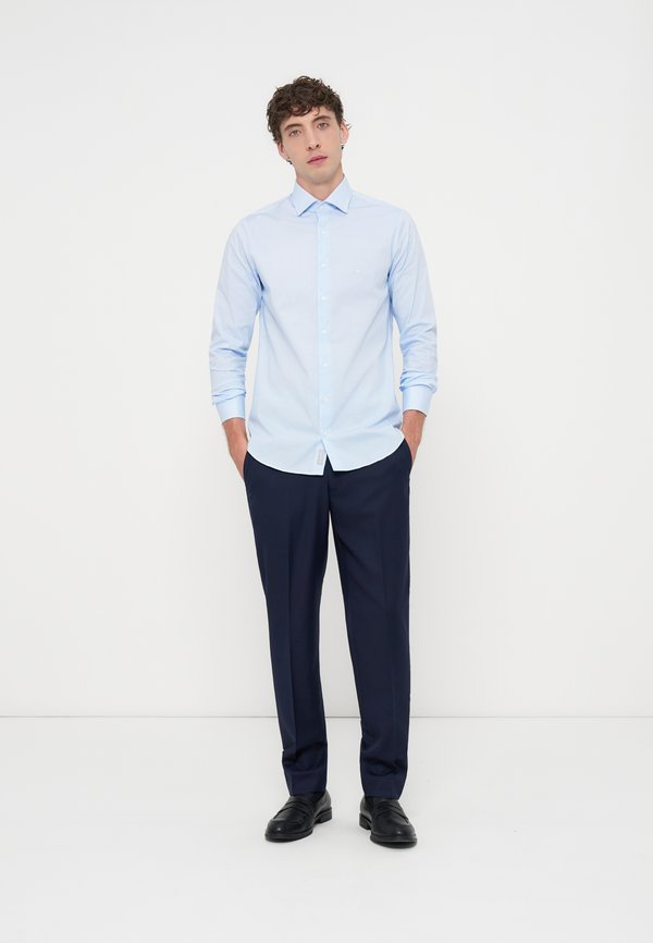 Michael Kors SLIM FIT