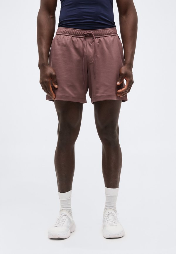 Nike Performance M NK DF PRMRY NANO 7IN SHORT - Sports shorts - tattoo