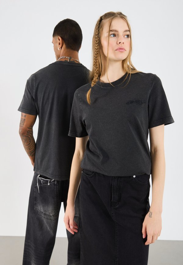 YOURTURN by Zalando REGULAR FIT WASHED