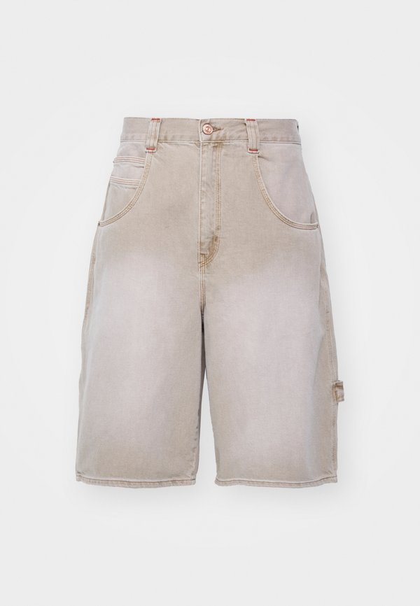 BDG Urban Outfitters CARPENTER