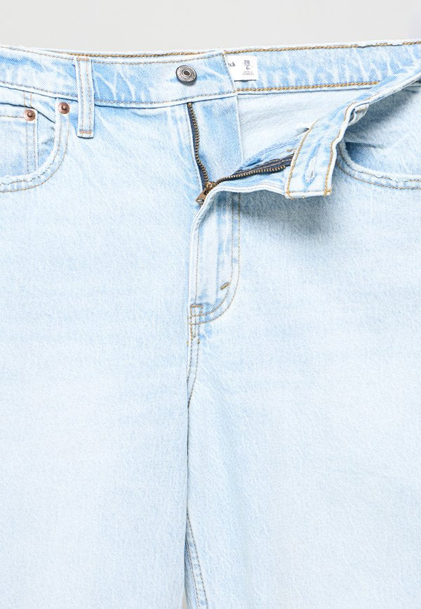 Abercrombie & Fitch