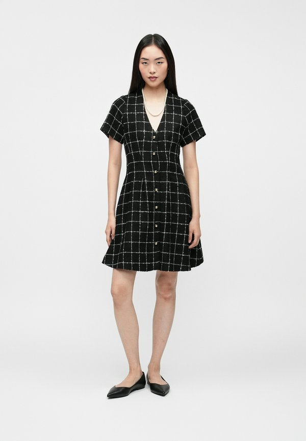 HUGO KIKLA
