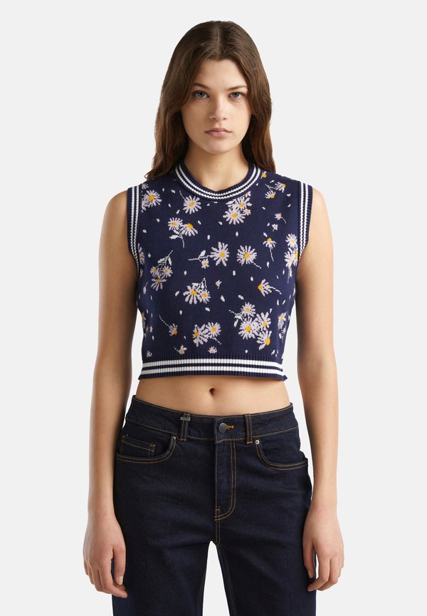 United Colors of Benetton CREW NECK CROPPED FIT JACQUARD PATTERN WITH FLORAL MOTIF