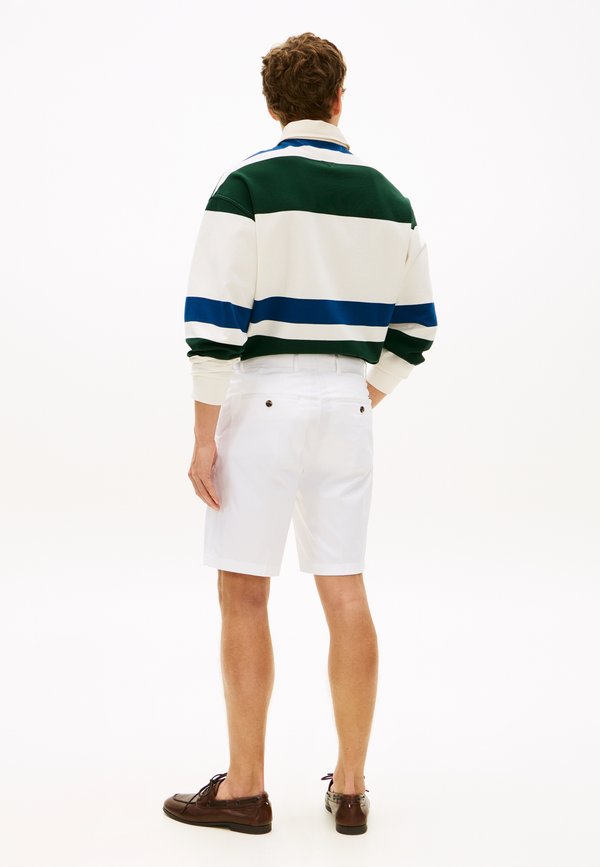 Tommy Hilfiger BROOKLYN SATIN SLIM CHINO SHORTS