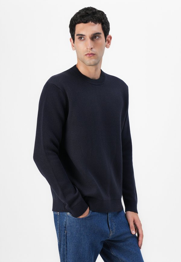 Selected SLHDANE CREW NECK