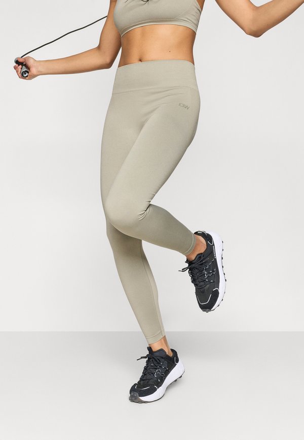 ICANIWILL SCULPT SEAMLESS