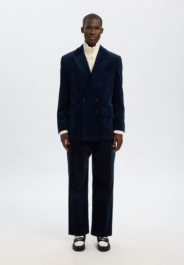Selected Suit Corduroy