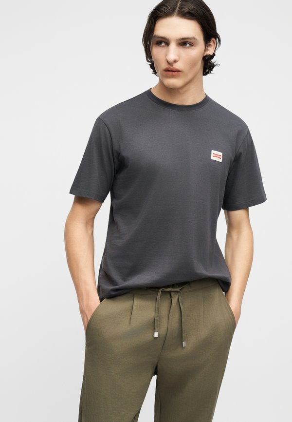 Only & Sons ONSWAKE LOOSE TAPERED