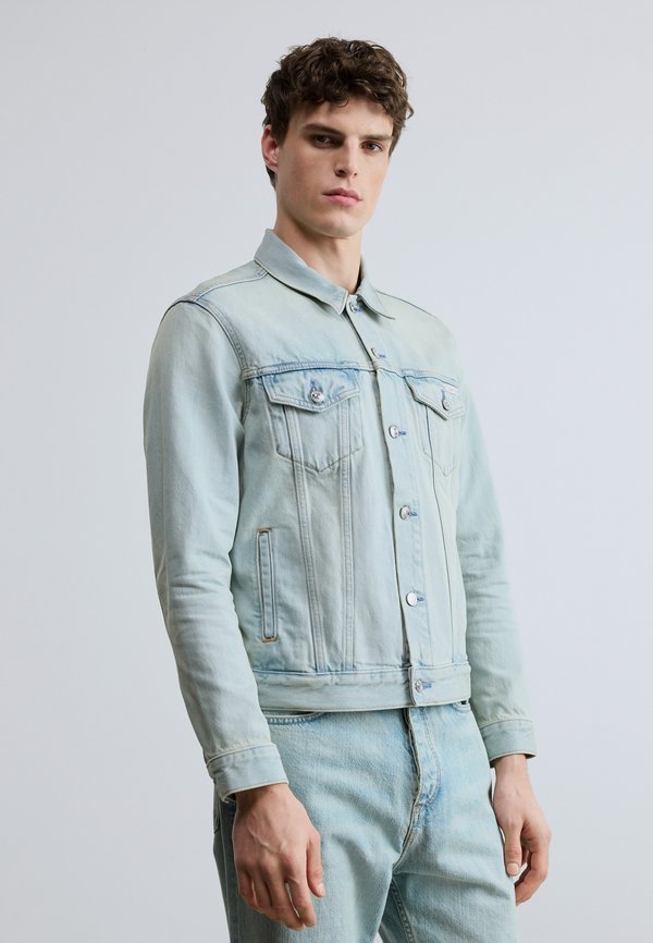 Calvin Klein Jeans CLASSIC TRUCKER - Denim jacket - seaglass