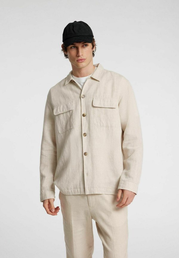 Selected Over Linen Blend