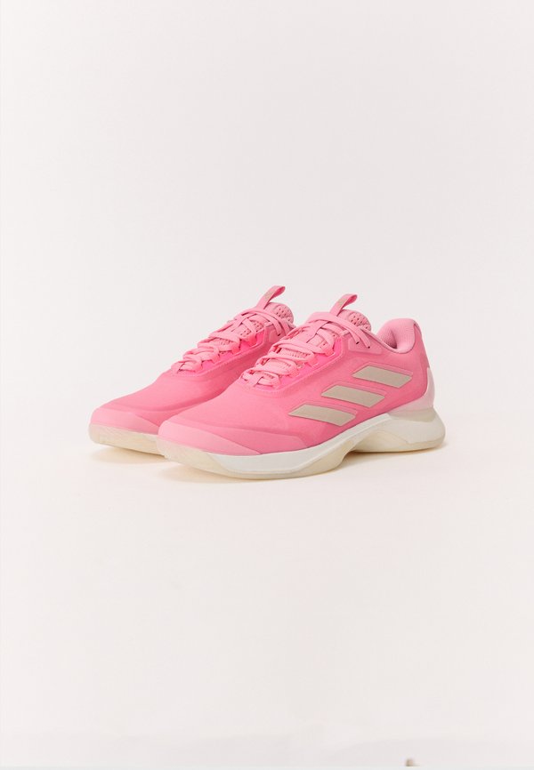 adidas Performance AVACOURT 2