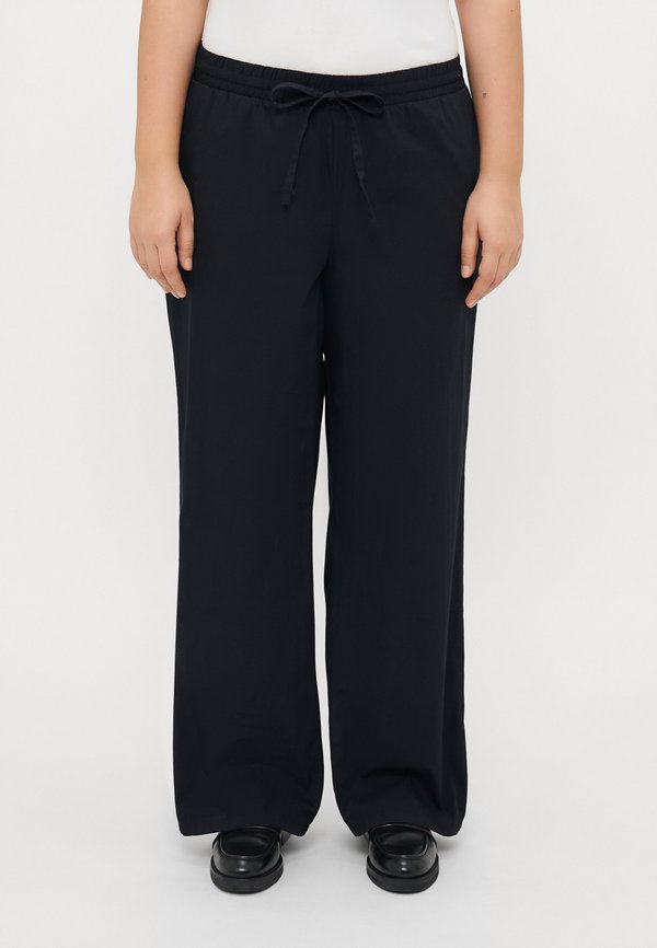 Vero Moda Curve VMCJARLOTTE WIDE