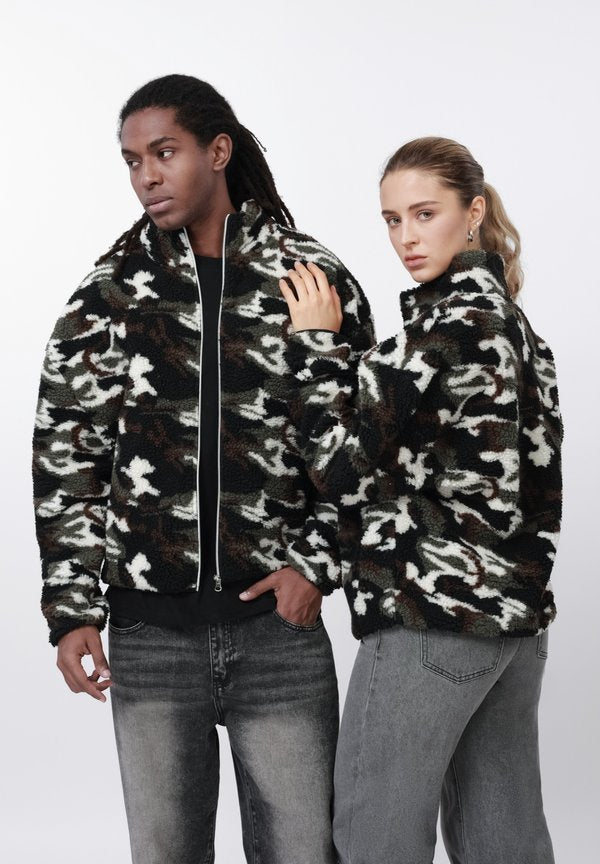 YOURTURN by Zalando UNISEX CAMO TEDDY ZIP THROUGH