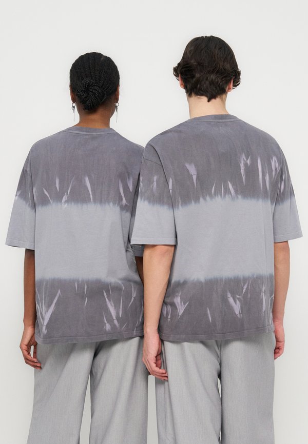YOURTURN by Zalando UNISEX OVERSIZED FIT