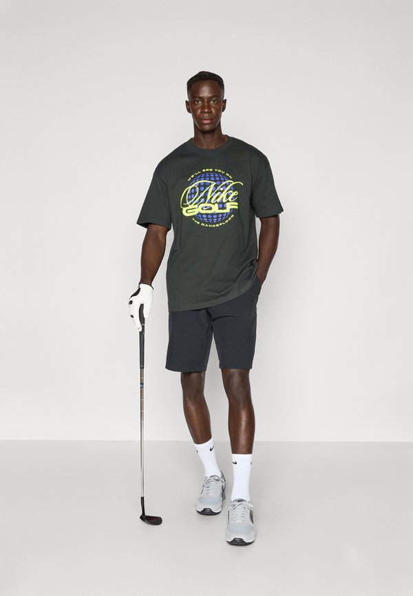 Nike Golf LOOSE FIT