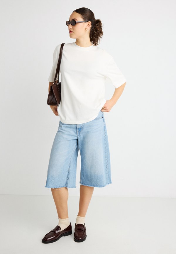 Gina Tricot PRINTED OVERSIZED TEE