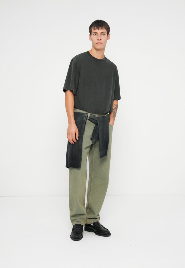Edwin TYRELL PANT